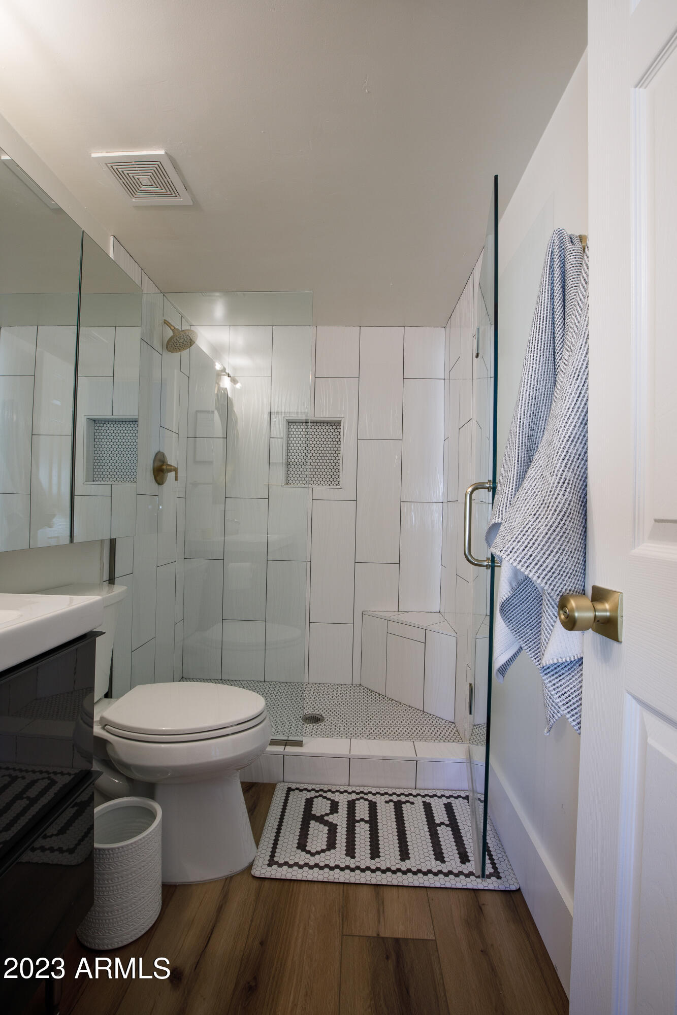 4201 East Camelback Road, Unit 38 Phoenix, AZ 85018 - Photo 54 of 68 4201 E Camelback Unit 38-92