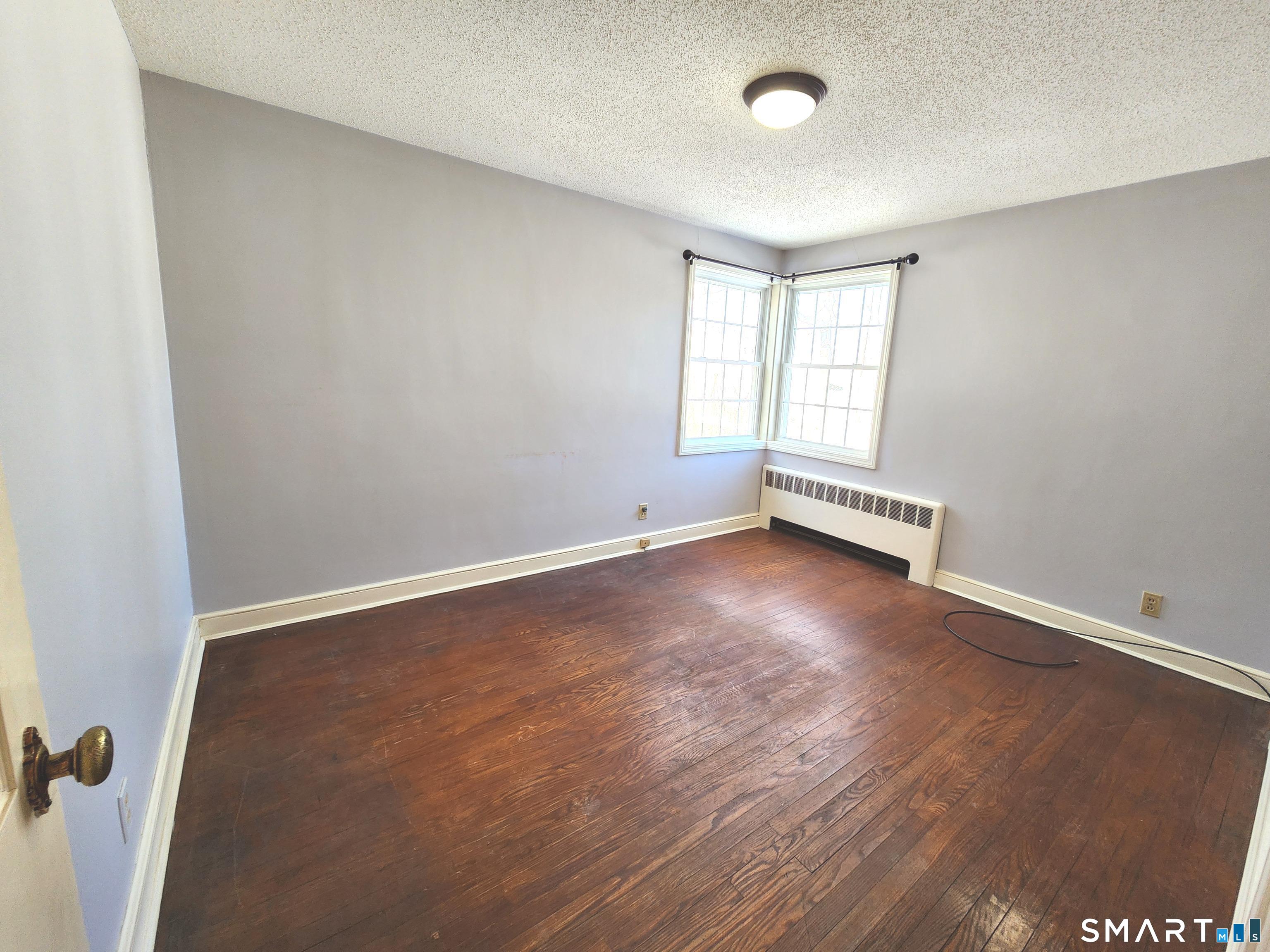 257 Green Road Manchester, CT 06042 - Photo 16 of 37 Bedroom #1