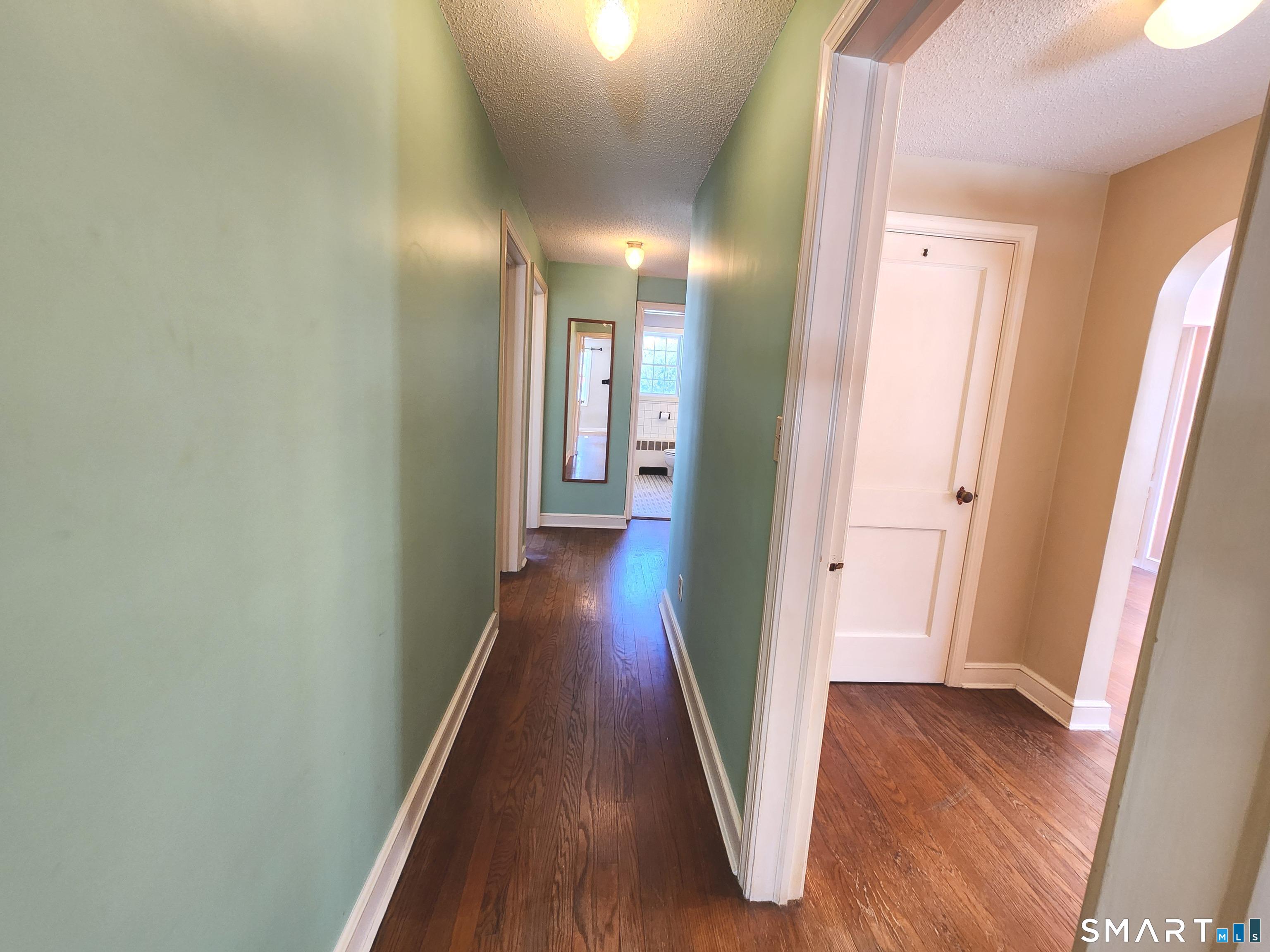 257 Green Road Manchester, CT 06042 - Photo 19 of 37