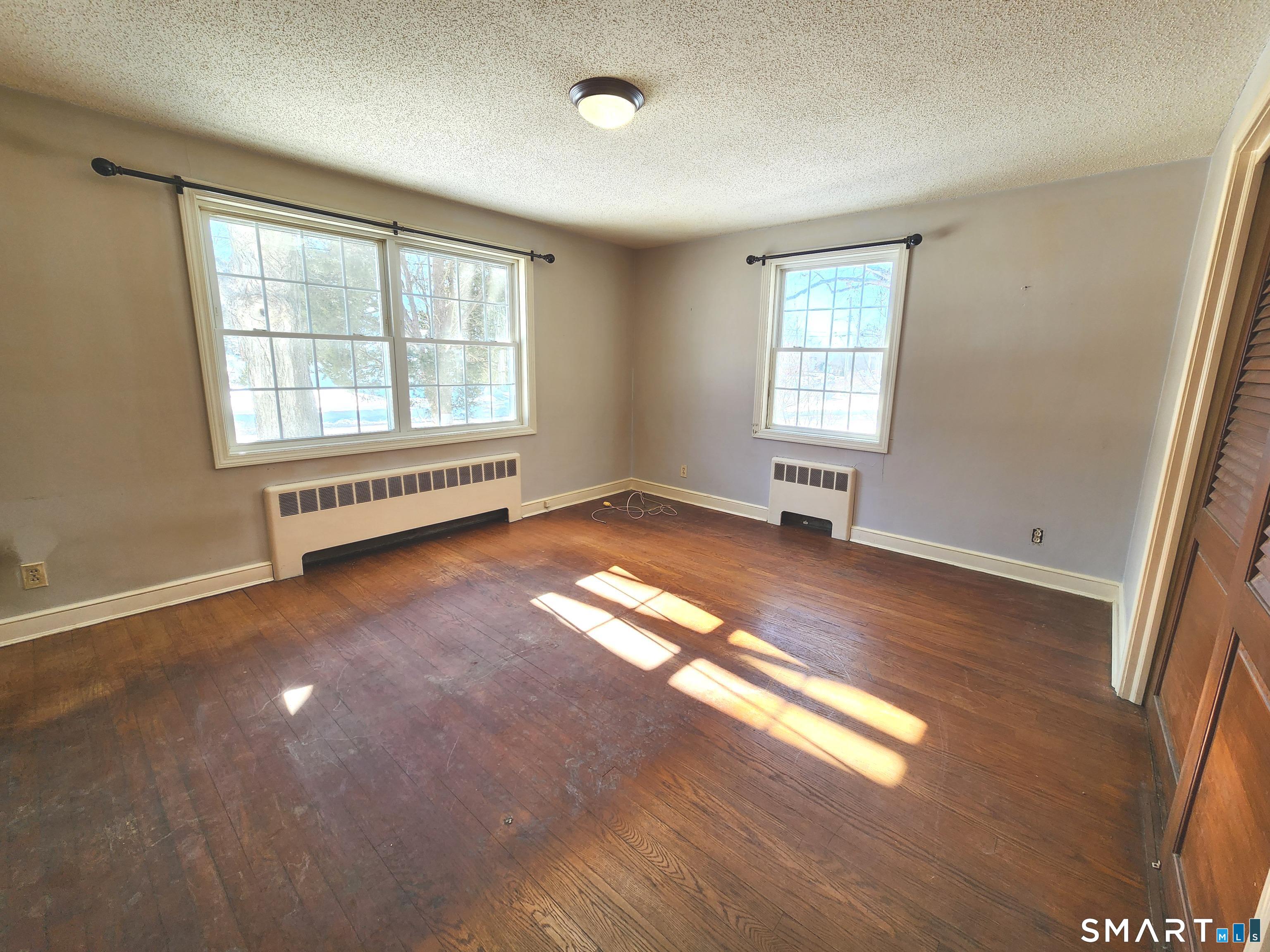 257 Green Road Manchester, CT 06042 - Photo 24 of 37