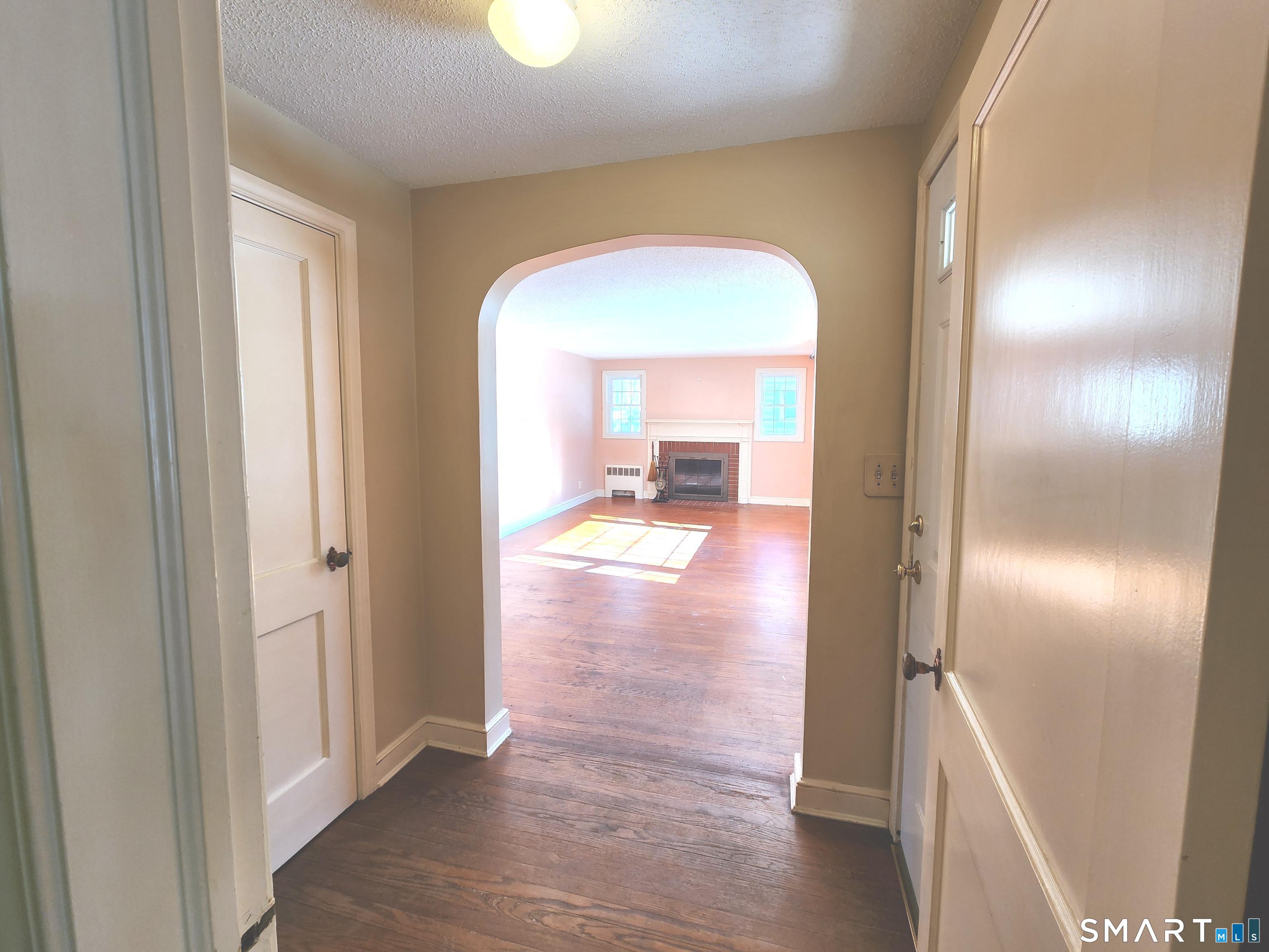 257 Green Road Manchester, CT 06042 - Photo 26 of 37