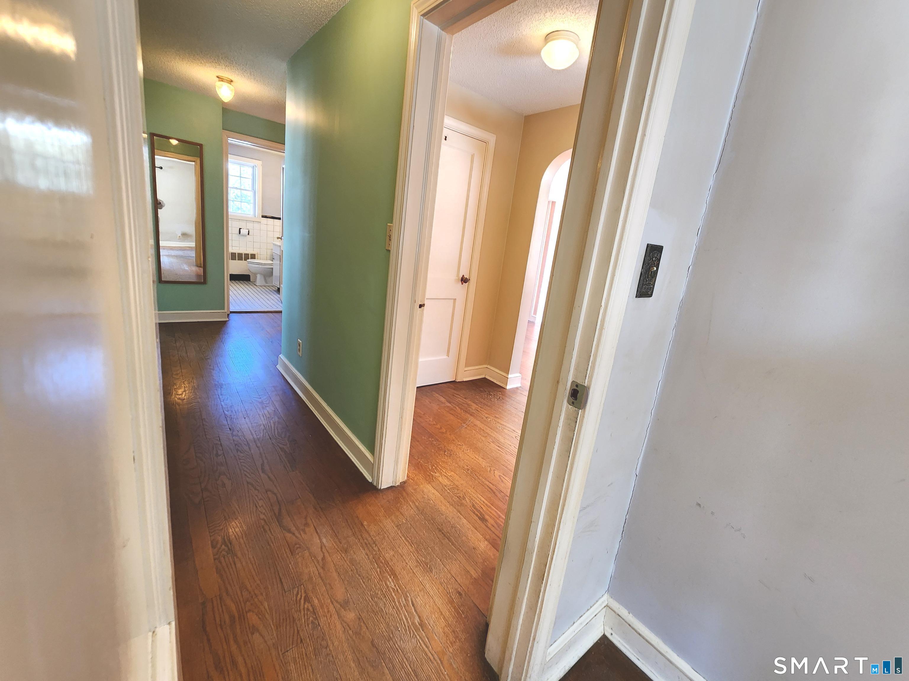 257 Green Road Manchester, CT 06042 - Photo 27 of 37