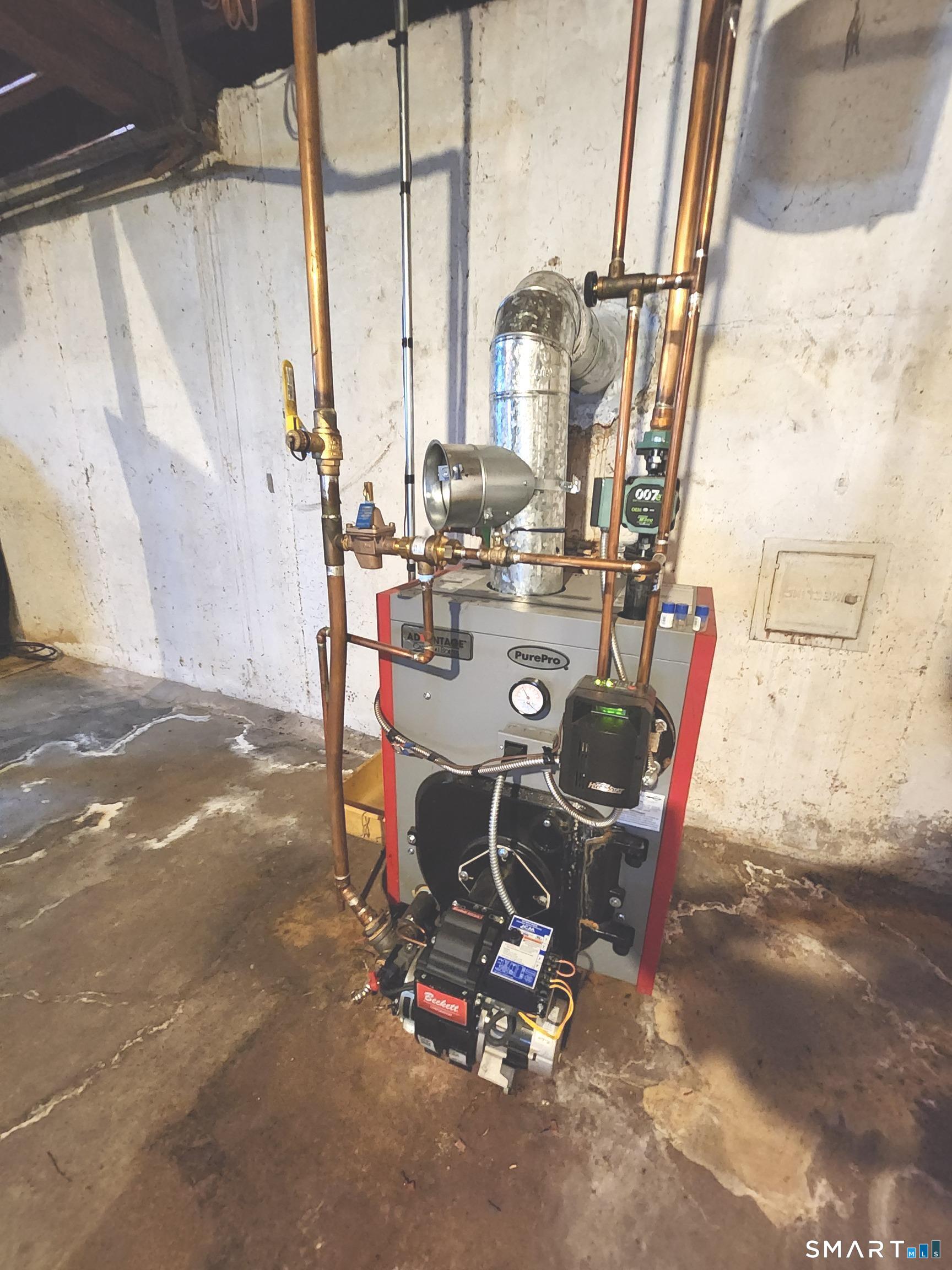 257 Green Road Manchester, CT 06042 - Photo 32 of 37