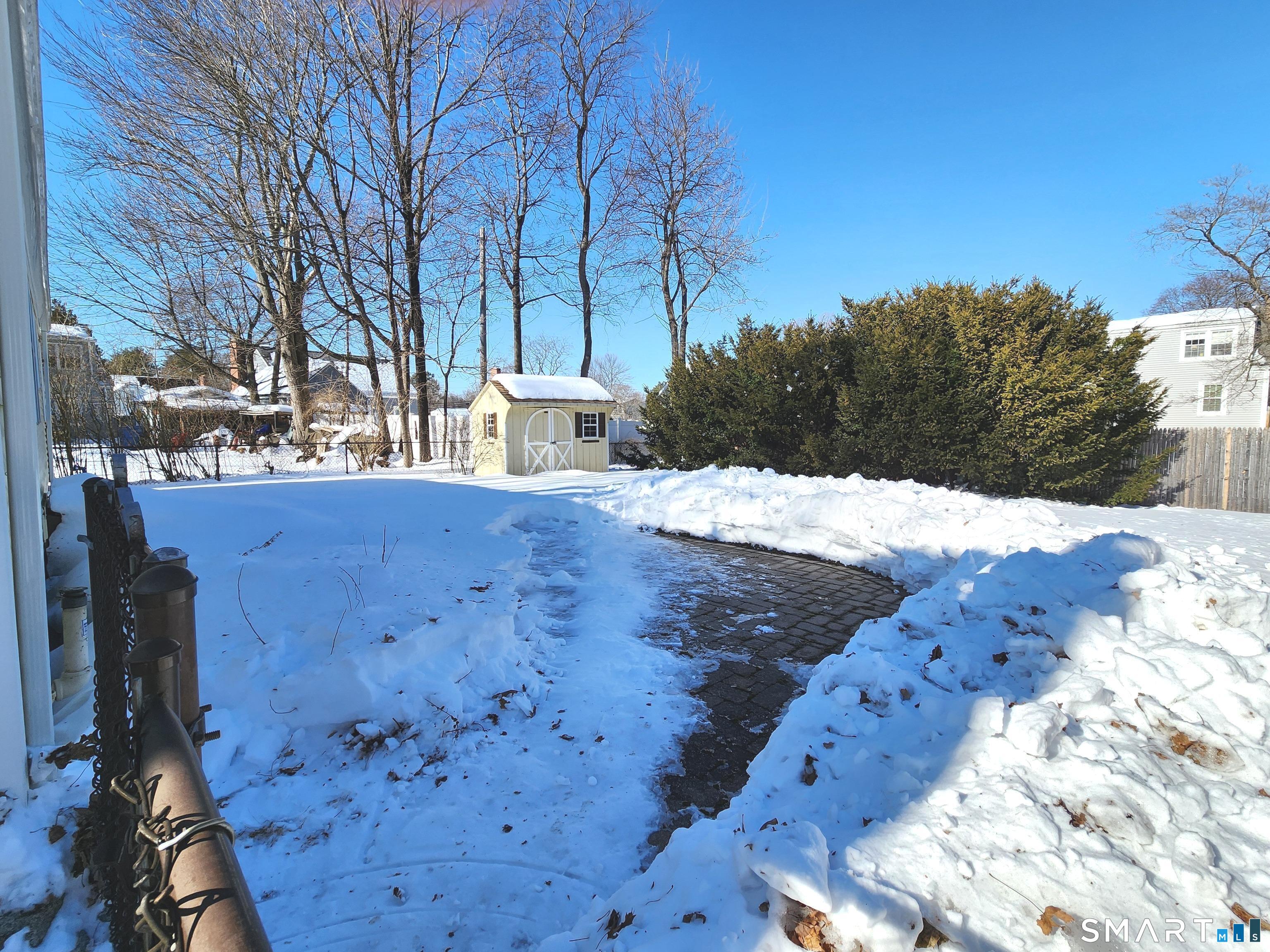 257 Green Road Manchester, CT 06042 - Photo 34 of 37