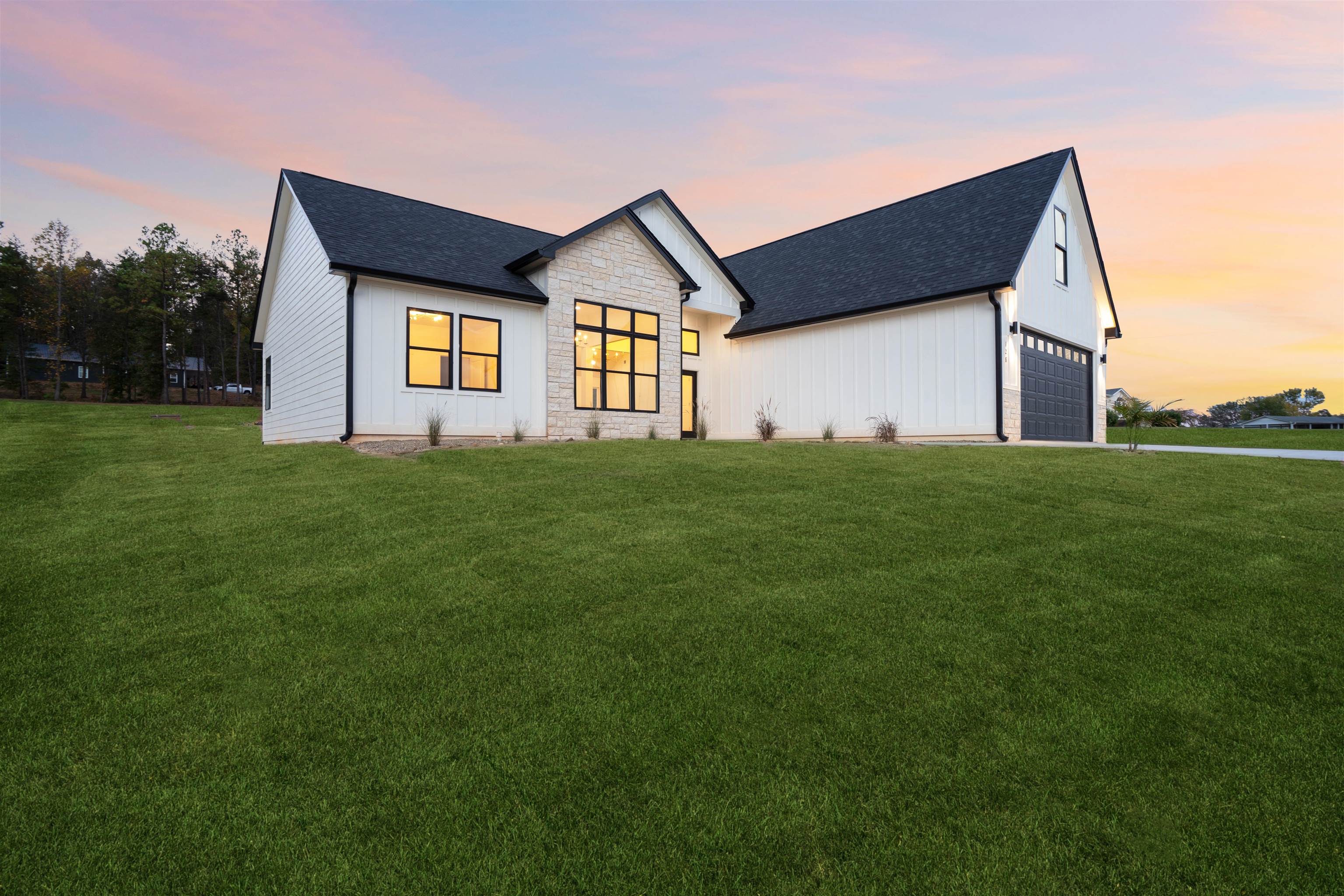 128 Cothran Road Inman, SC 29349 - Photo 3 of 40