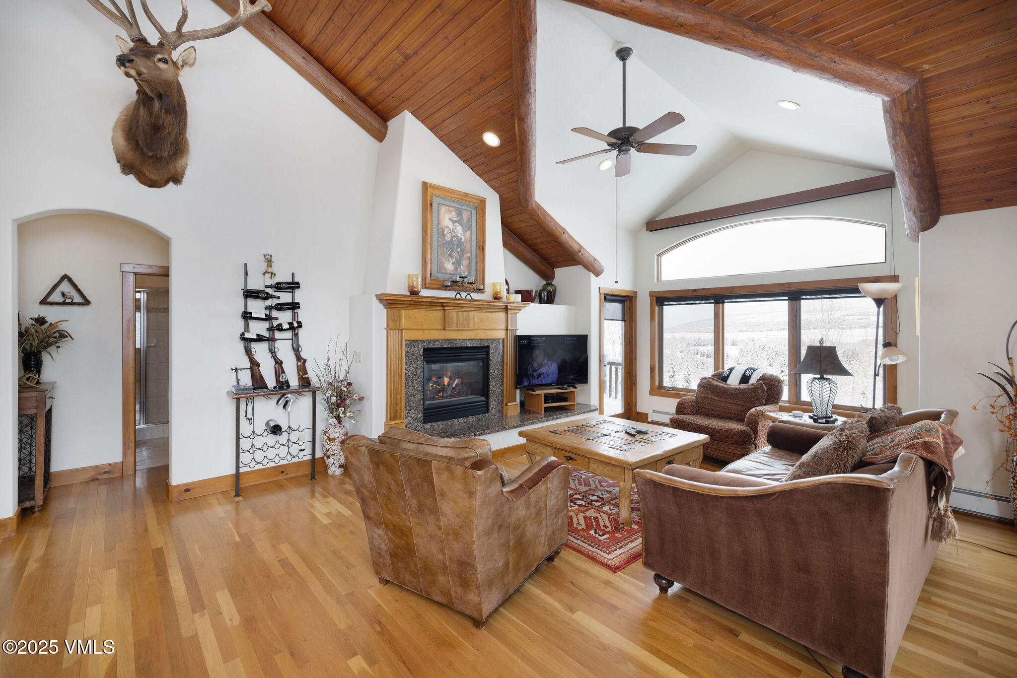 135 Knudson Ranch Road Edwards, CO 81632 - Photo 3 of 14 135_knudson_ranch_rd_interior_living_c