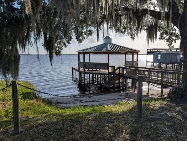 $549,900 | 556 Summerwood Drive, Minneola, FL 34715