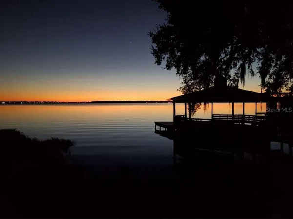 $549,900 | 556 Summerwood Drive, Minneola, FL 34715