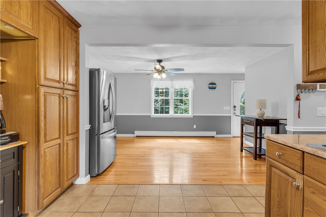 94 Susan Bowen Road Coventry, RI 02827 - Photo 8 of 29 Gallery Image 8