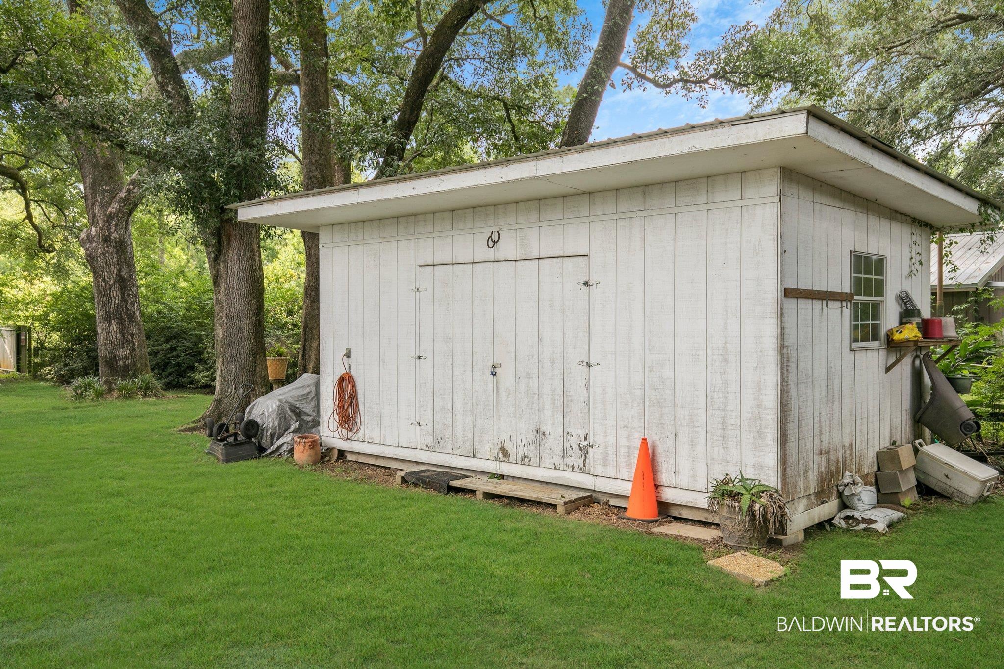 11651 County Road 48 Fairhope, AL 36532 - Photo 16 of 38 Storage Shed