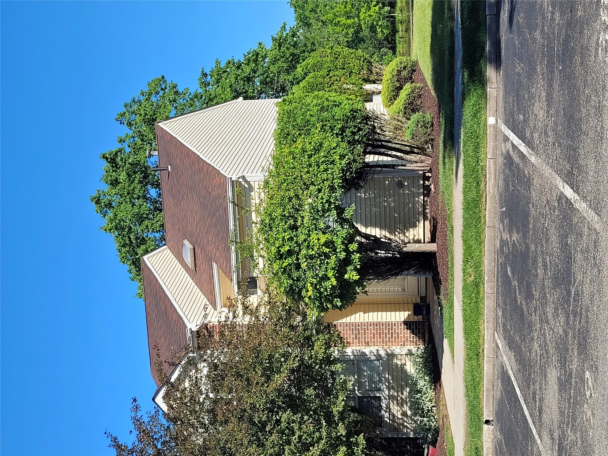 40 Brick Pond Road Middletown, NY 10940 - Photo 2 of 21