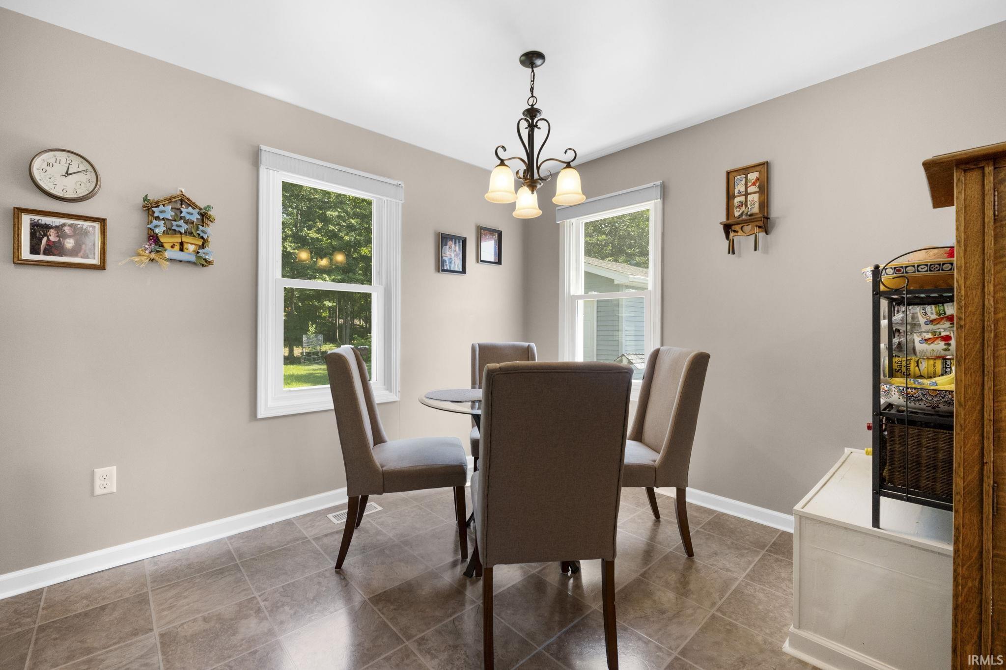 4211 Evard Road Fort Wayne, IN 46835 - Photo 11 of 33 Gallery Image 11