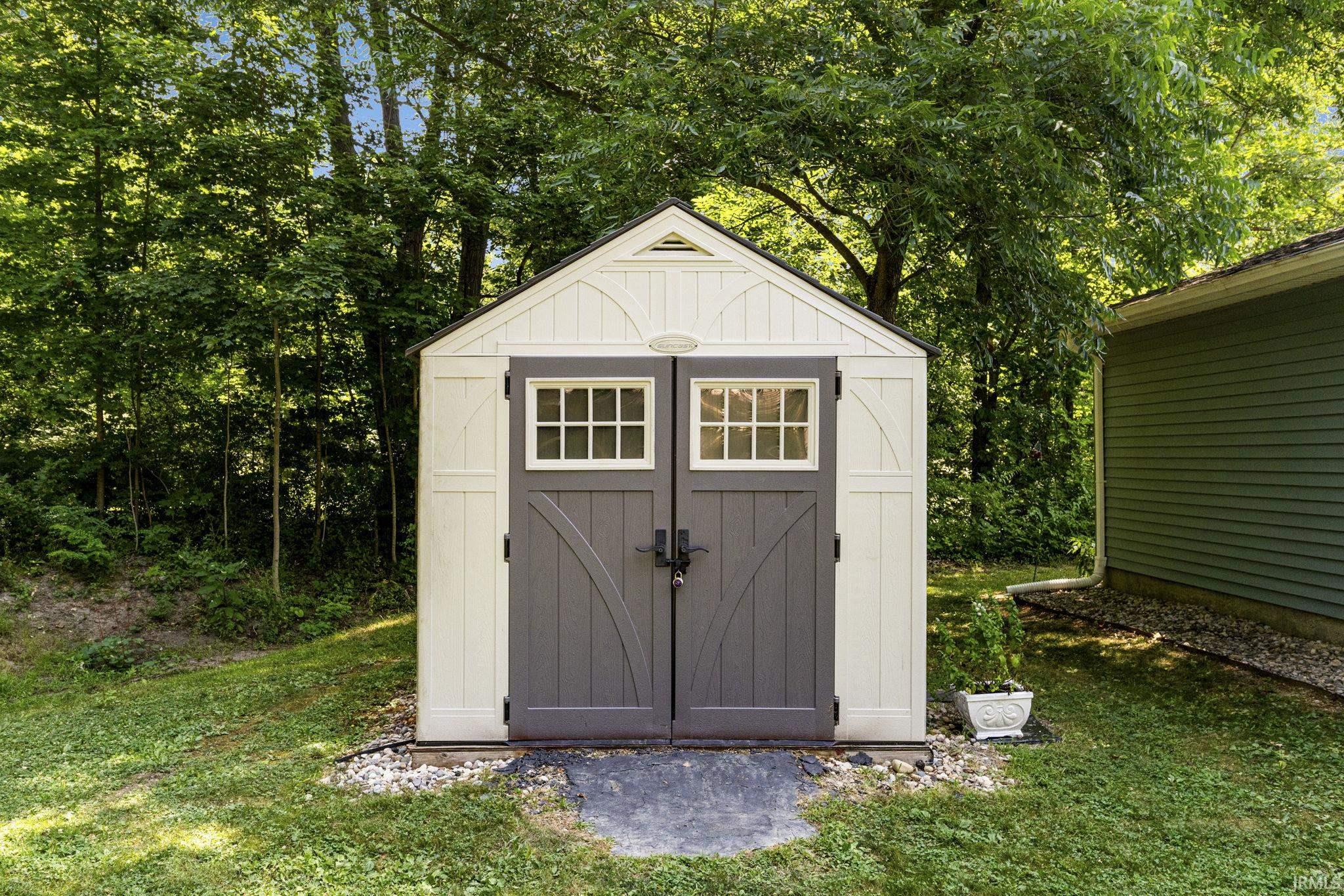 4211 Evard Road Fort Wayne, IN 46835 - Photo 28 of 33 Gallery Image 28