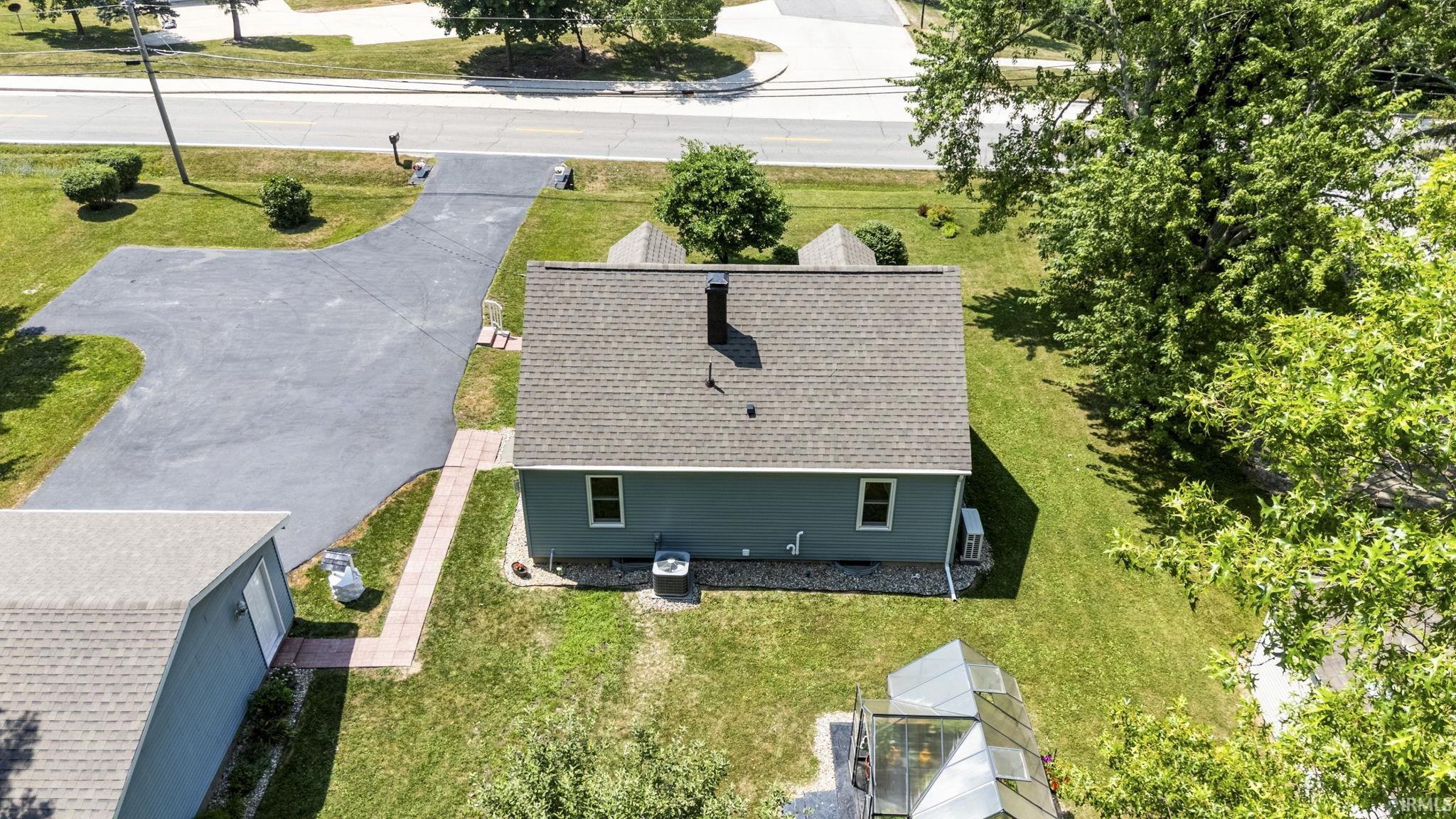 4211 Evard Road Fort Wayne, IN 46835 - Photo 4 of 33 Gallery Image 4