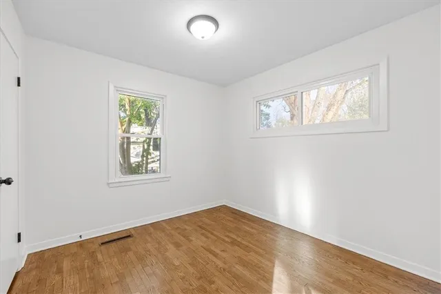 $239,000 | 1601 South Independence Street, Harrisonville, MO 64701