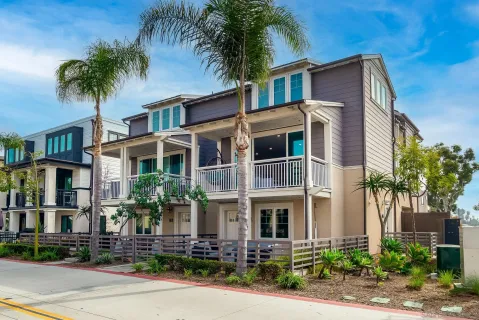 $1,599,000 | 807 Santa Barbara Place, San Diego, CA 92109
