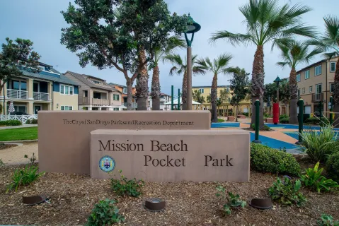 $1,599,000 | 807 Santa Barbara Place, San Diego, CA 92109