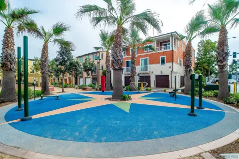 $1,599,000 | 807 Santa Barbara Place, San Diego, CA 92109