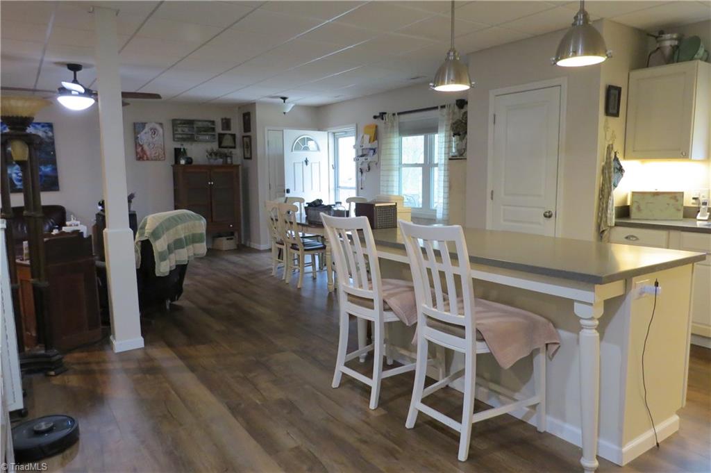 210 Gunters Hill Road Moravian Falls, NC 28654 - Photo 15 of 31 kitchen bar