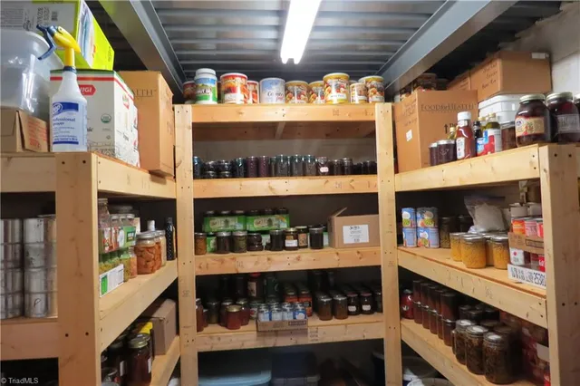 $239,500 | 210 Gunters Hill Road, Moravian Falls, NC 28654