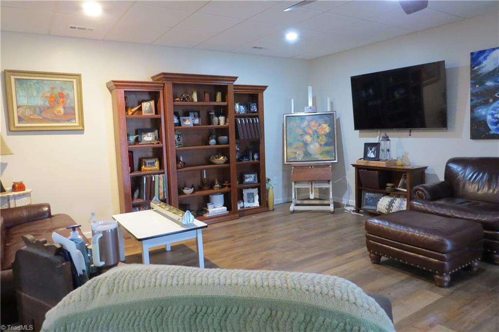 210 Gunters Hill Road Moravian Falls, NC 28654 - Photo 3 of 31 living room