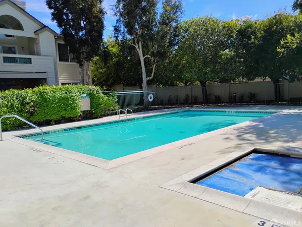 $3,525 | 2902 Hastings Shore Lane, Redwood Shores, CA 94065