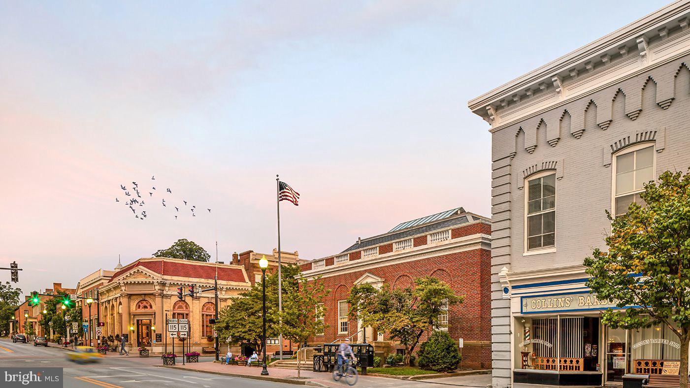 312 Presidents Pointe Avenue, Unit 612 Ranson, WV 25438 - Photo 37 of 87 Downtown Charles Town