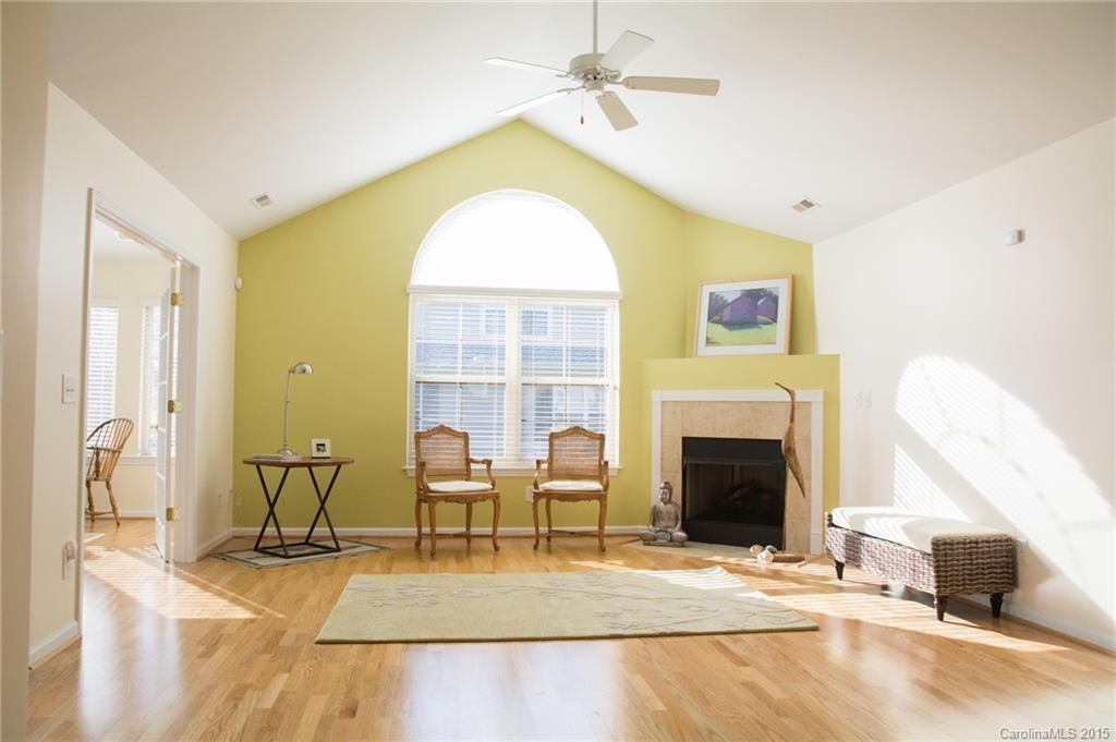 880 Ledgestone Court Tega Cay, SC 29708 - Photo 5 of 21