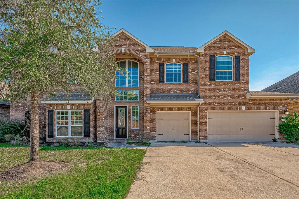 30806 Academy Trace Drive Spring, TX 77386 - Photo 1 of 45 Welcome to 30806 Academy Trace Dr, Spring, TX 77386! Beautiful home with ample driveway space and a garage, offering convenience and style ideal for your comfortable living and entertaining!