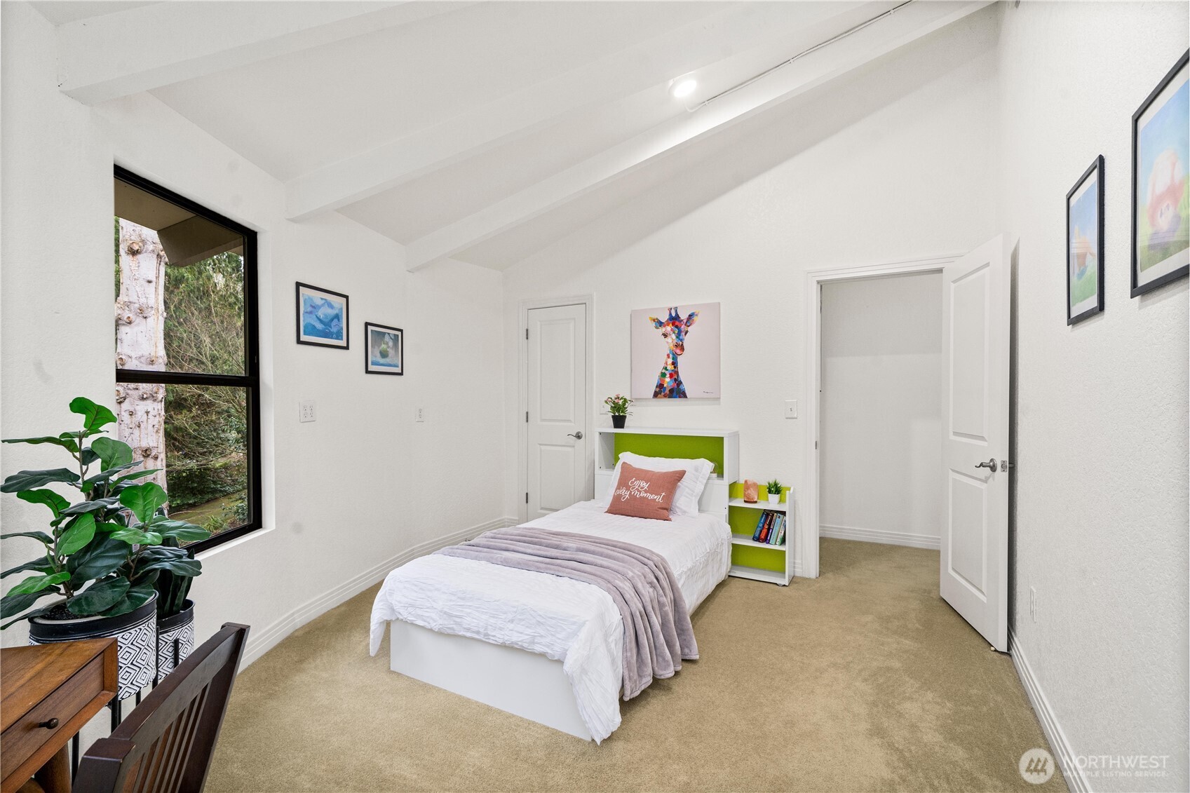 20709 Northeast 79th Street Redmond, WA 98053 - Photo 21 of 38