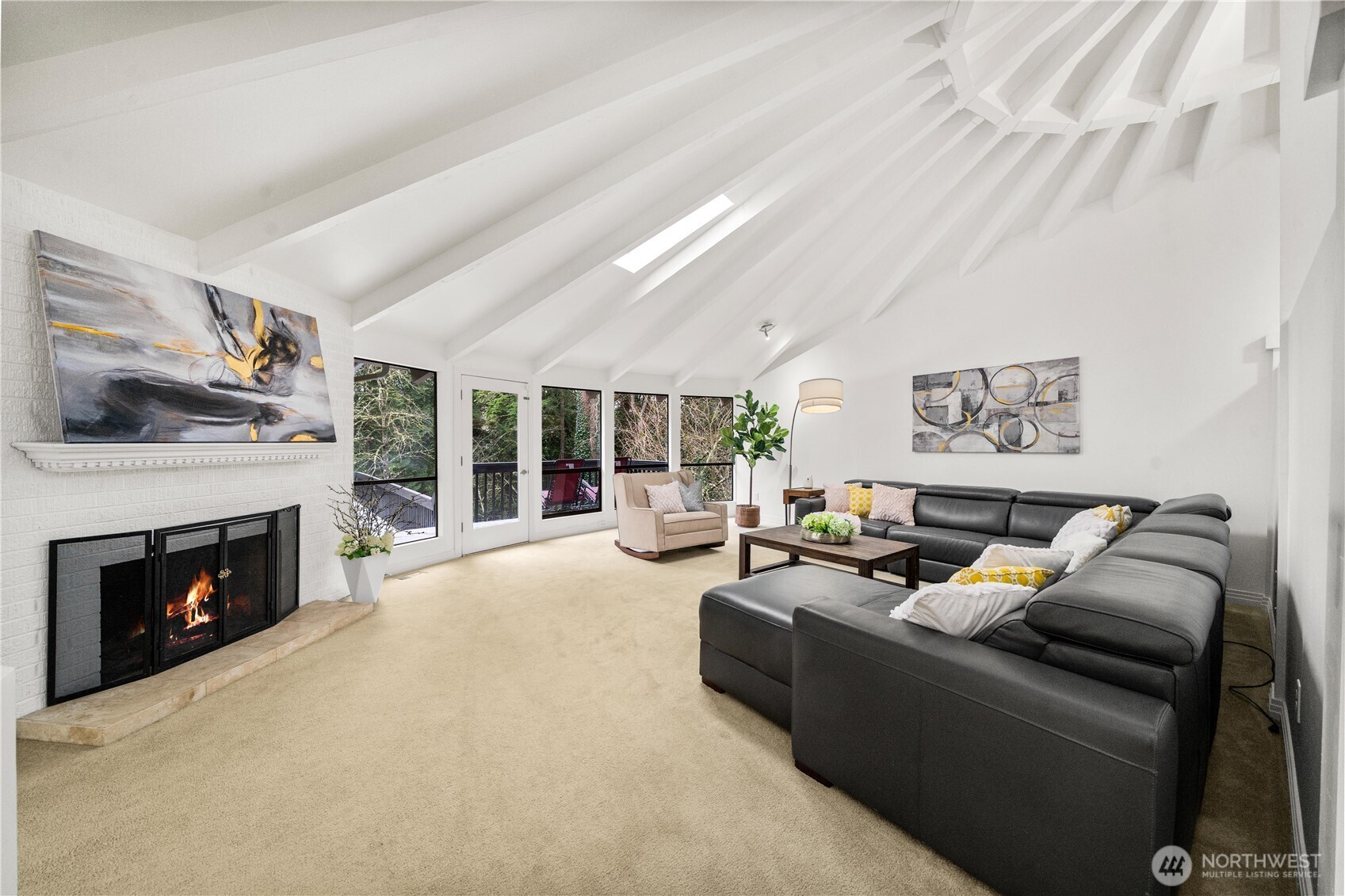 20709 Northeast 79th Street Redmond, WA 98053 - Photo 6 of 38