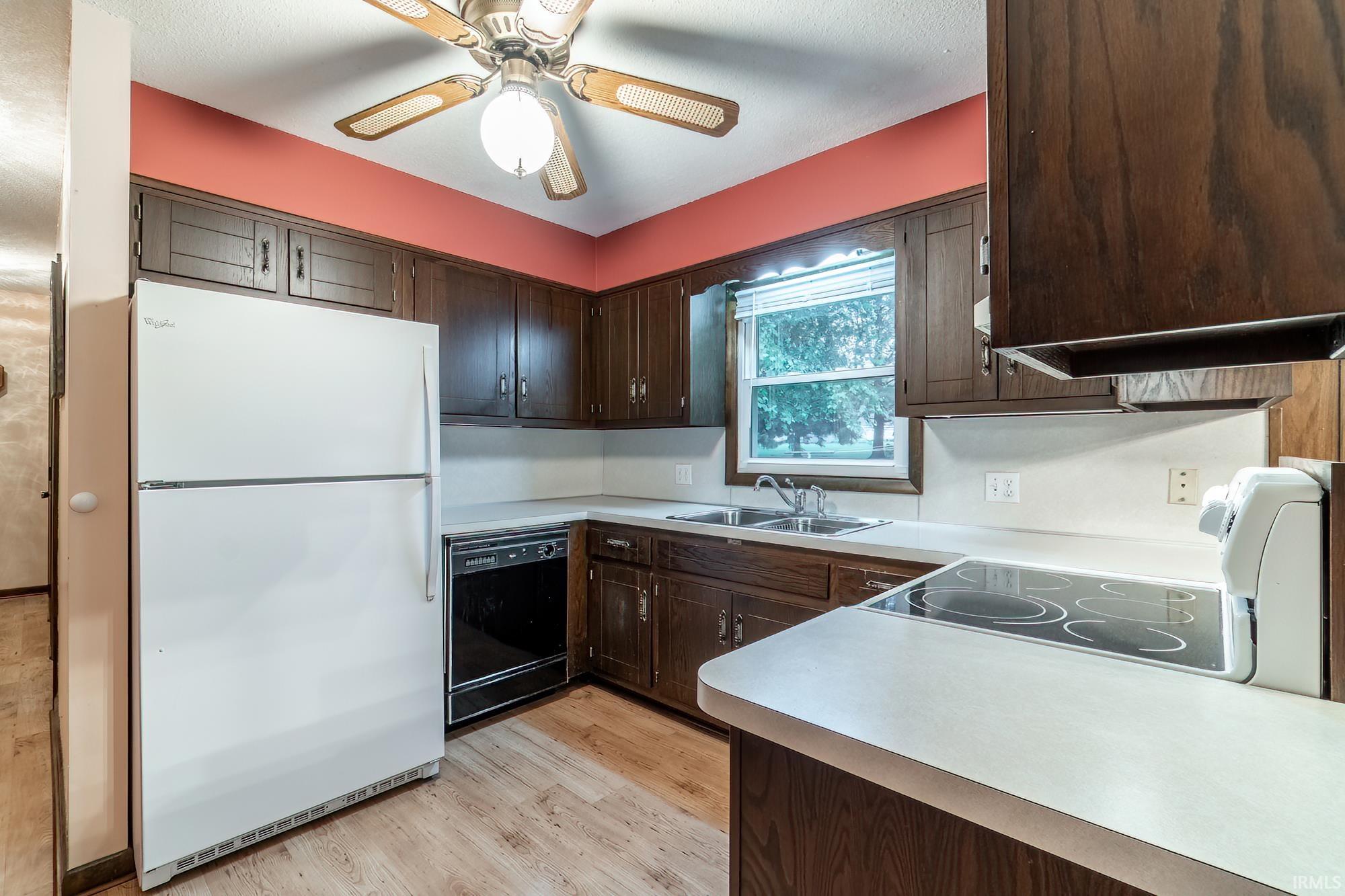 9246 Fritz Road Fort Wayne, IN 46818 - Photo 13 of 36