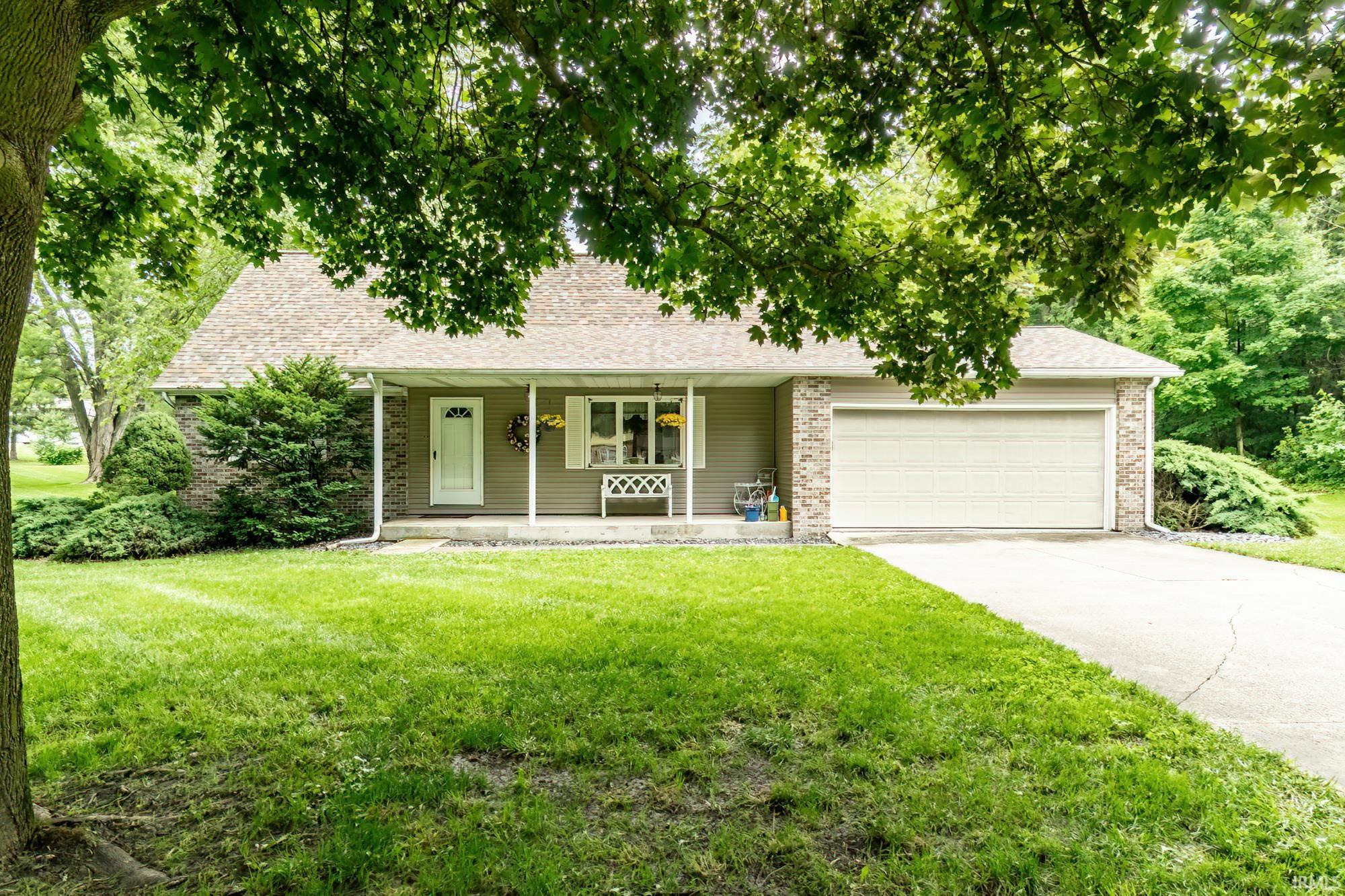 9246 Fritz Road Fort Wayne, IN 46818 - Photo 2 of 36