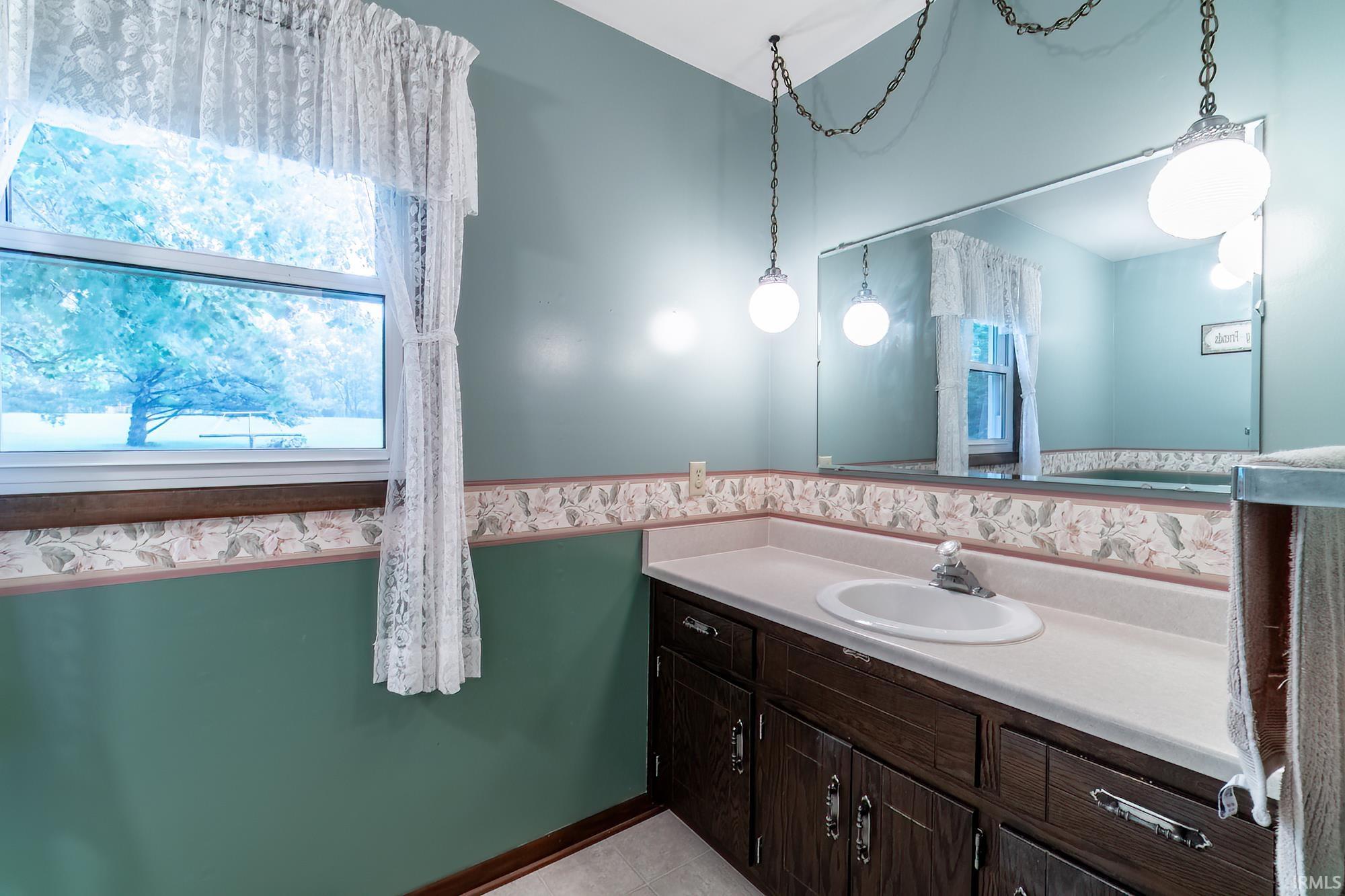 9246 Fritz Road Fort Wayne, IN 46818 - Photo 21 of 36