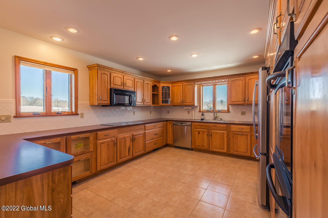 717 Ridge Road Broadalbin, NY 12025 - Photo 15 of 39 MLS