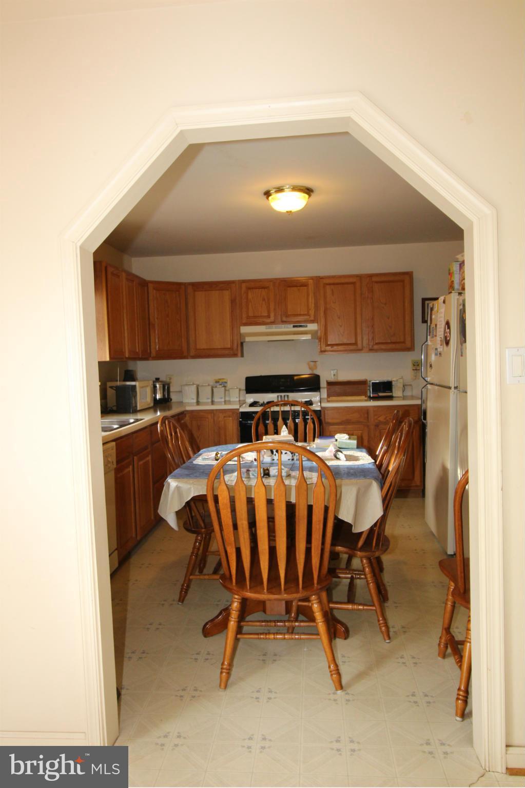 7459 Botha Road Bealeton, VA 22712 - Photo 13 of 30 Kitchen