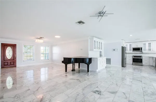 $6,000 | 551 Crystal Drive, Madeira Beach, FL 33708