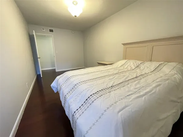 $880,000 | 1800 South Ocean Boulevard, Unit 502, Lauderdale-by-the-Sea, FL 33062