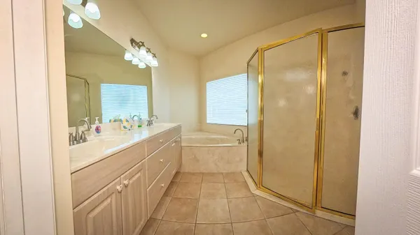 $630,000 | 12415 Southeast Plandome Drive, Hobe Sound, FL 33455