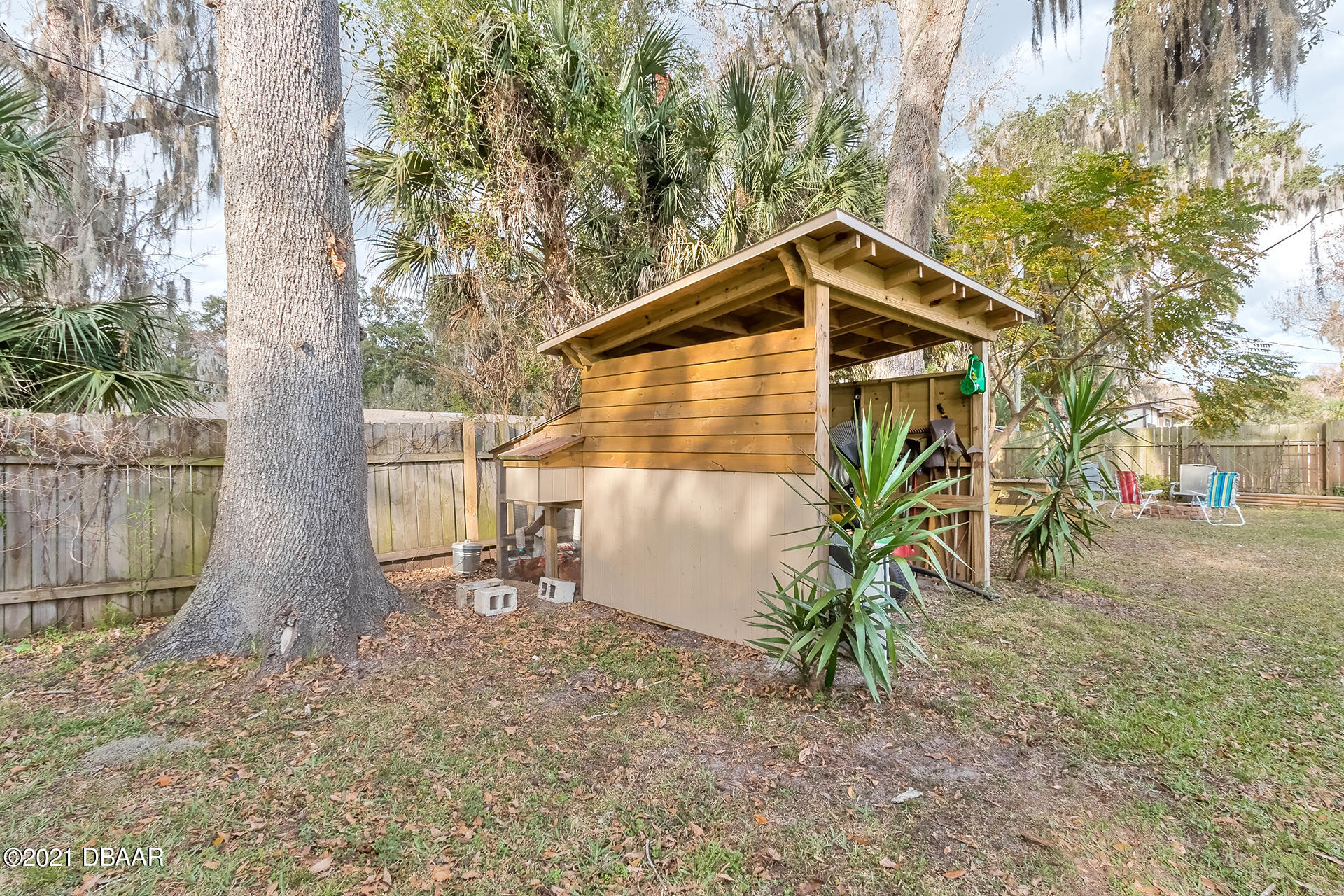 832 Lemon Road South Daytona, FL 32119 - Photo 34 of 37 832-35