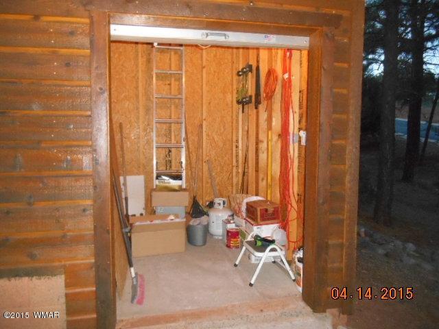 4890 West Cottage Loop Show Low, AZ 85901 - Photo 28 of 28 a view of a room with a window