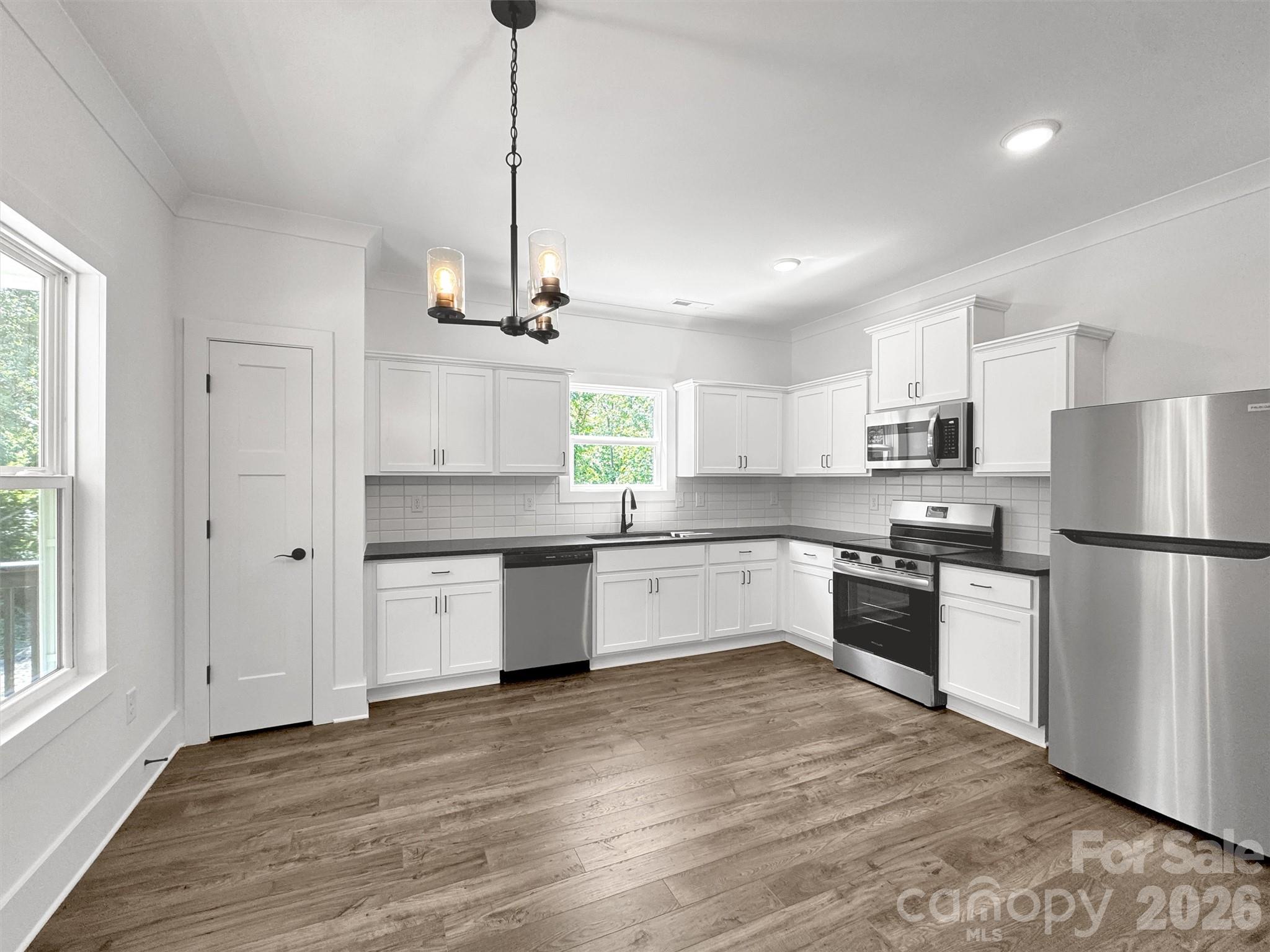 12 Whitson Road Asheville, NC 28805 - Photo 4 of 20