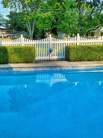 $349,000 | 1056 Parkwood Drive, Nappanee, IN 46550