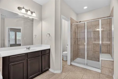 $575,000 | 401 Daniel Crossing, Liberty Hill, TX 78642