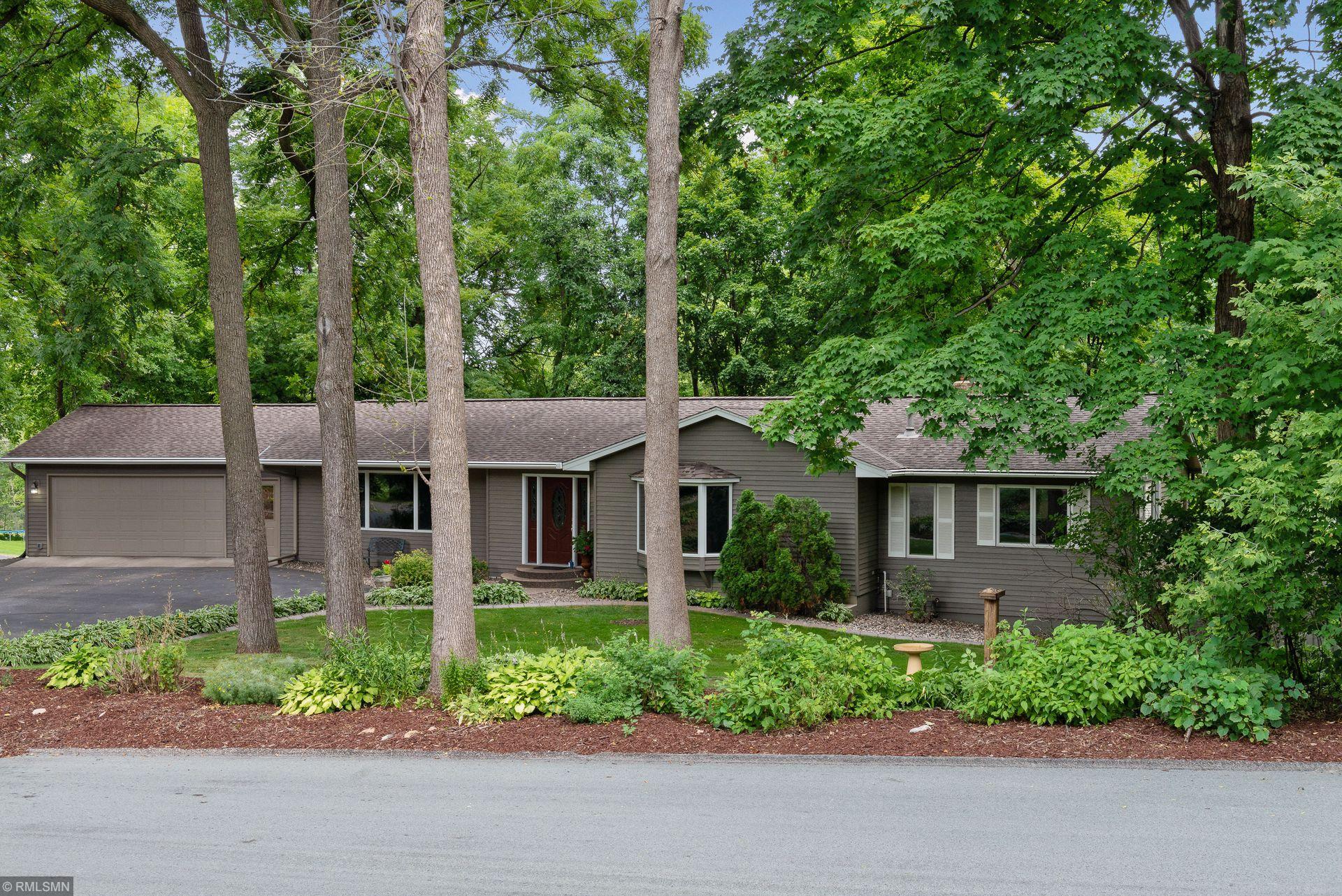 2350 Melody Hill Road Chanhassen, MN 55331 - Photo 1 of 38 Gallery Image 1