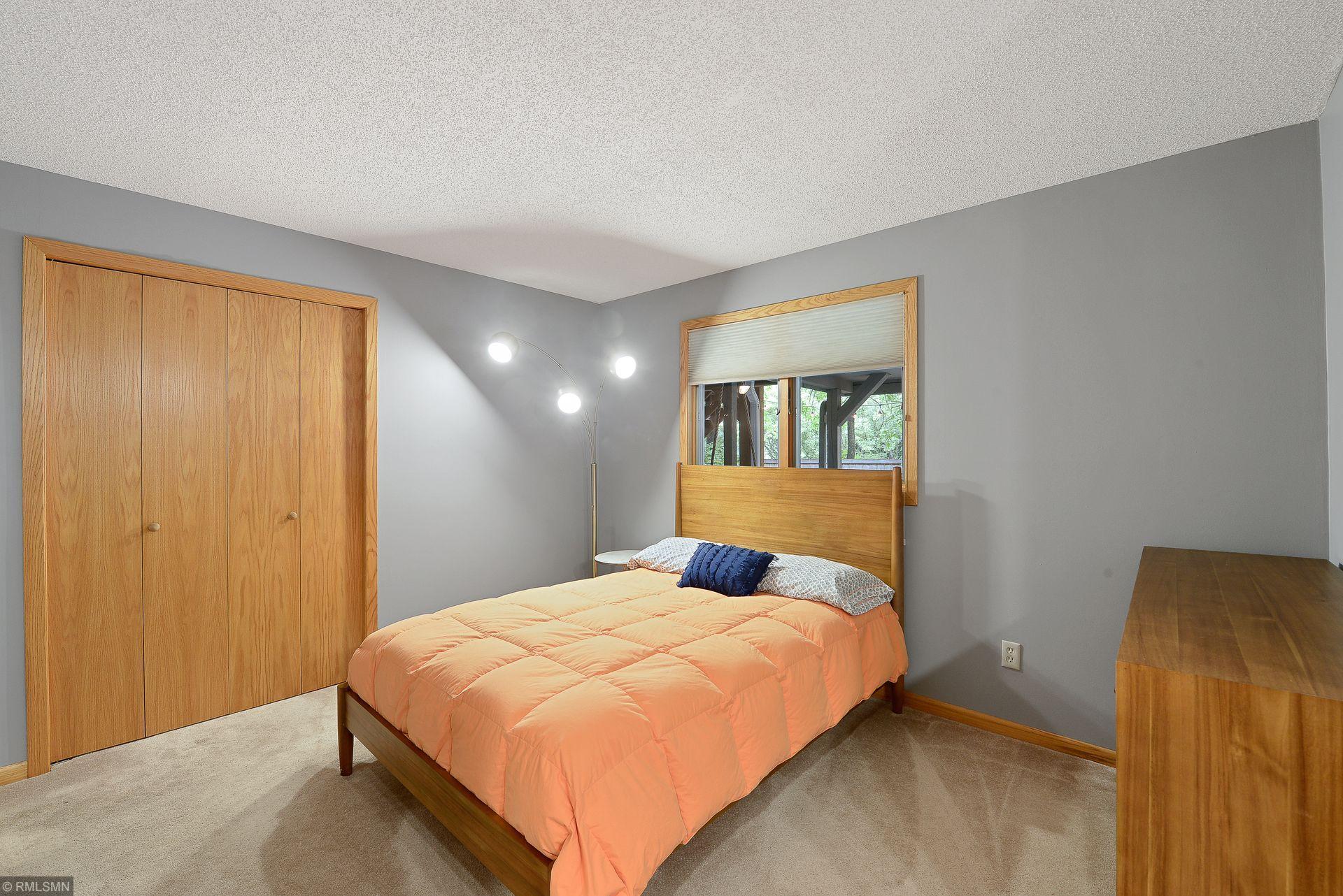 2350 Melody Hill Road Chanhassen, MN 55331 - Photo 25 of 38 Gallery Image 25