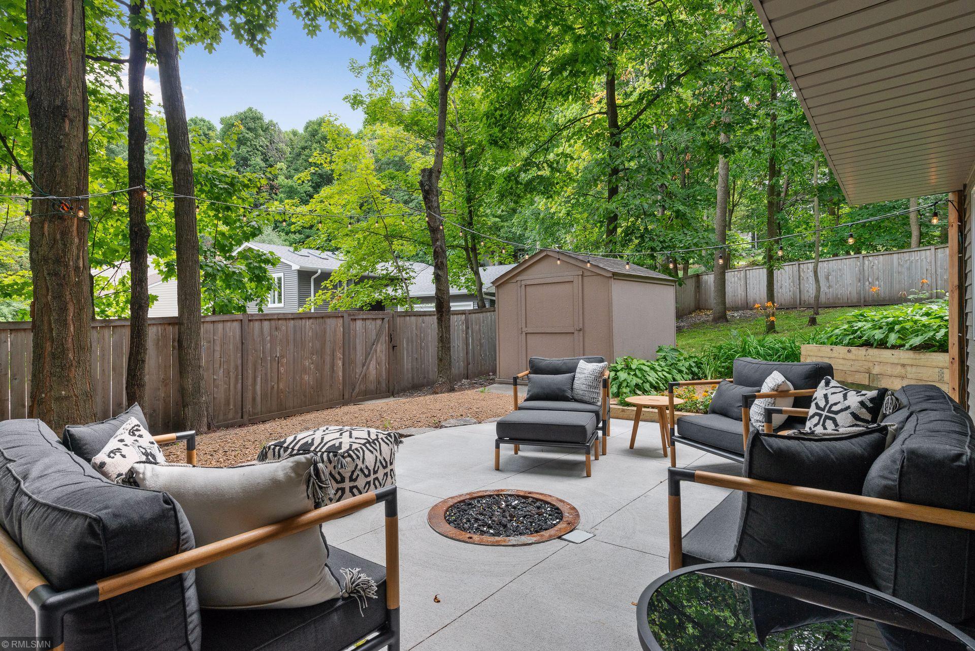 2350 Melody Hill Road Chanhassen, MN 55331 - Photo 27 of 38 Gallery Image 27