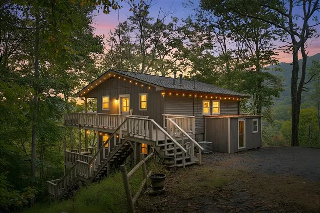 $375,000 | 4113 White Oak Drive, Hiawassee, GA 30546