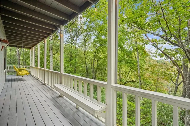 $375,000 | 4113 White Oak Drive, Hiawassee, GA 30546