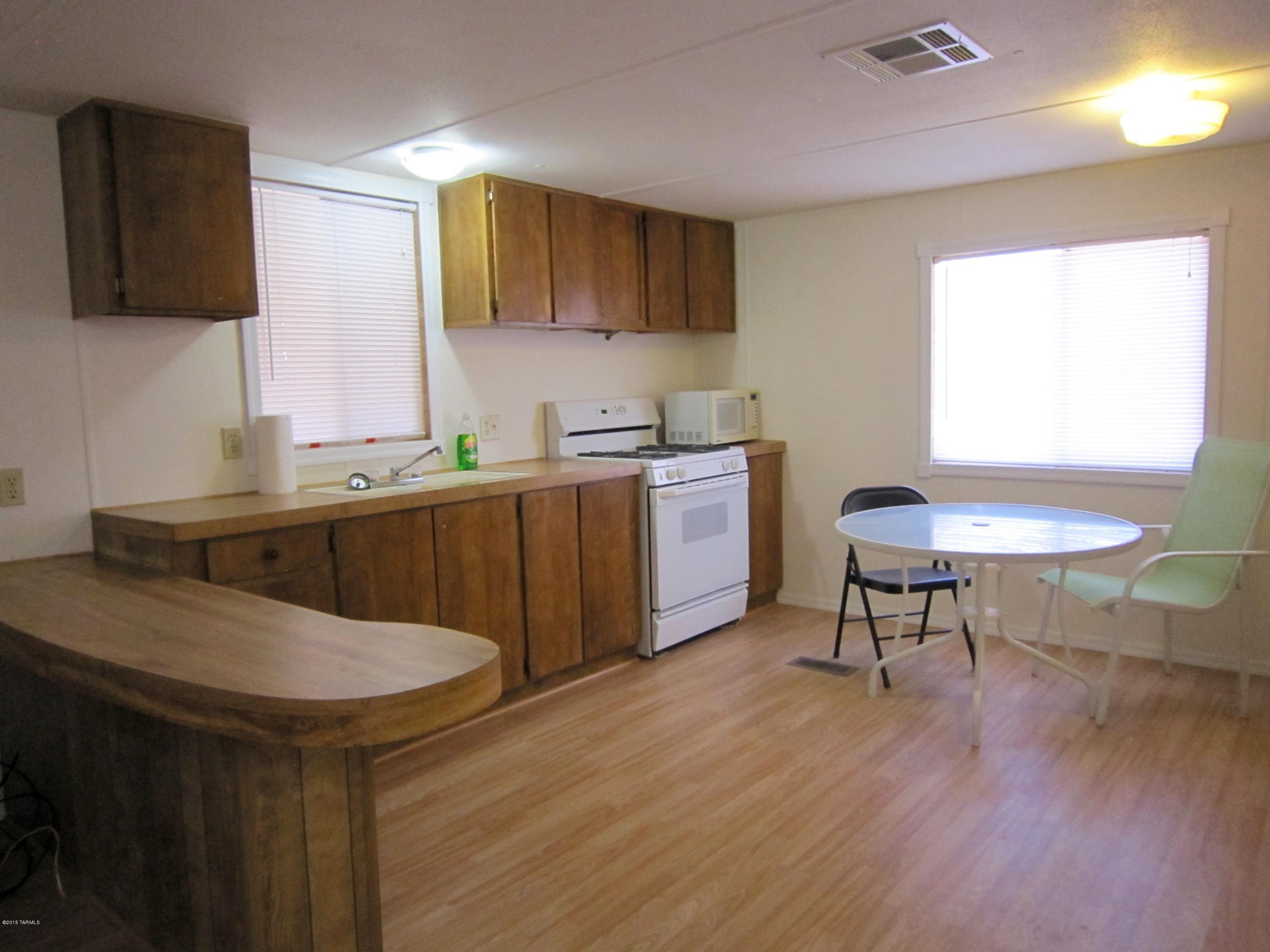 3183 West Citrus Road Benson, AZ 85602 - Photo 6 of 12 Gallery Image 6